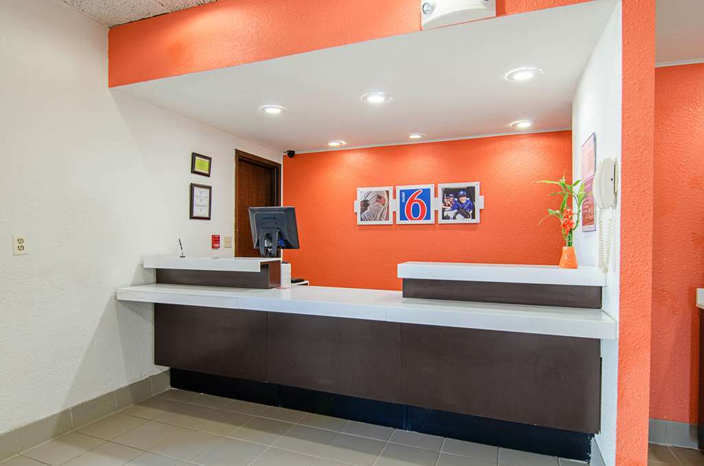 7 Boutique Hotel Pratt Interior photo