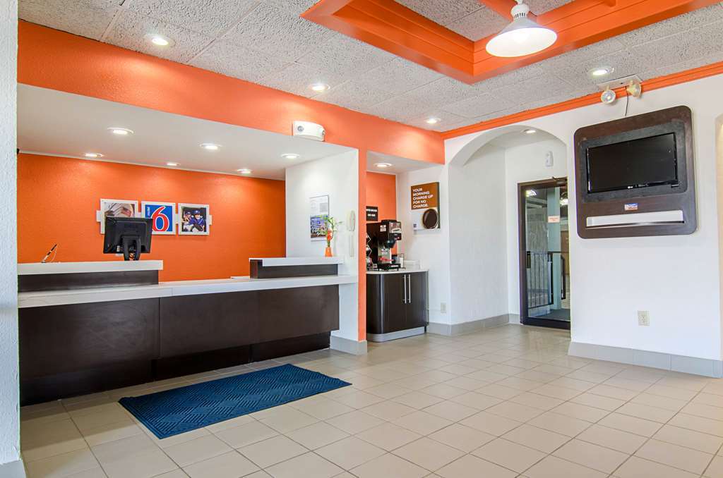 7 Boutique Hotel Pratt Interior photo