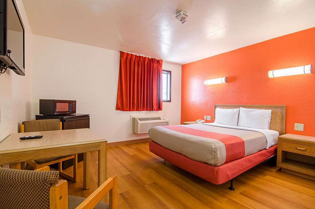 7 Boutique Hotel Pratt Room photo